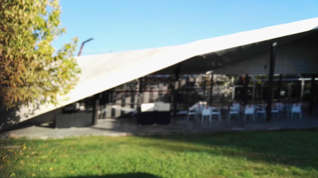Albergue Rural Via De La Plata Casar de Cáceres Kültér fotó